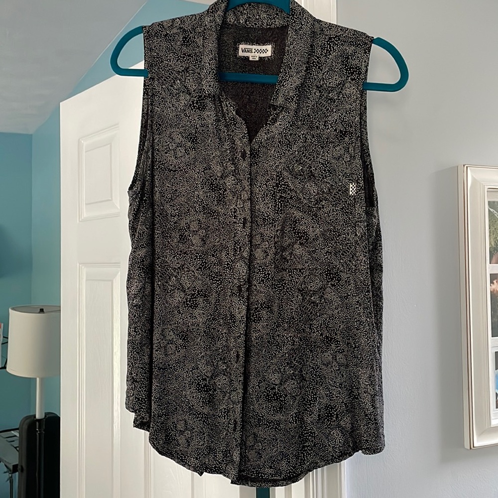 Vans collared button down black with white dots tank size xl